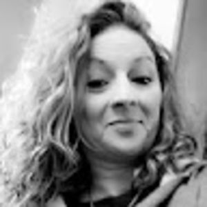 Meet your Posher, Lisa marie